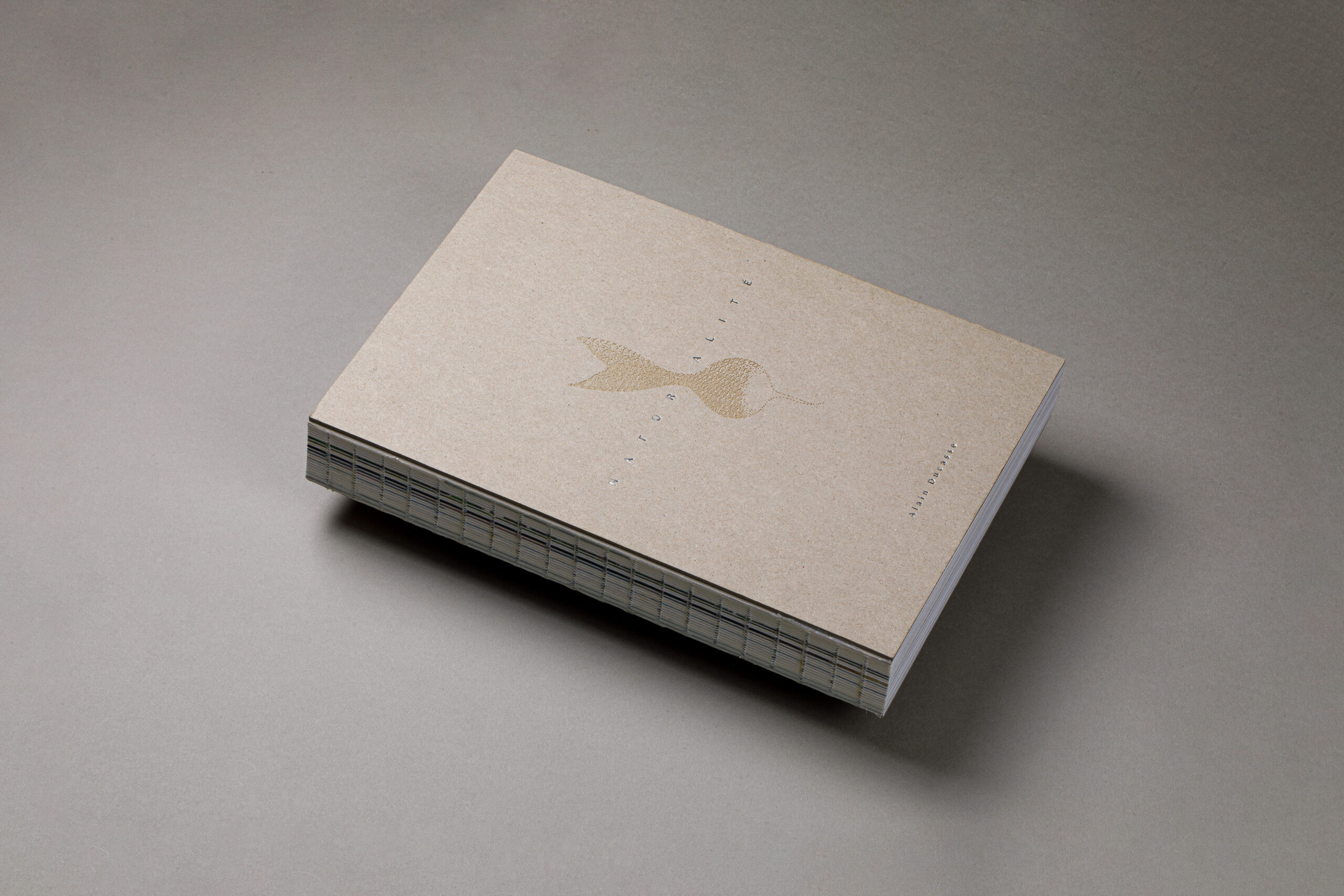 Maquette du livre Naturalité chez Ducasse Editions  